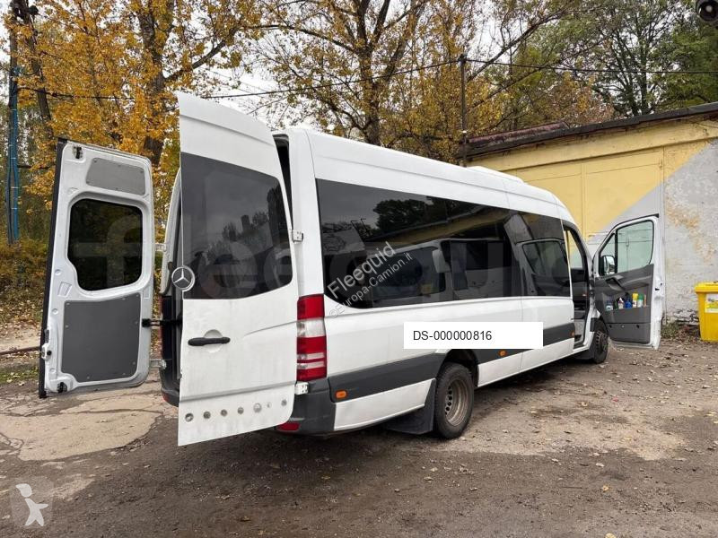 Ônibus transporte Mercedes