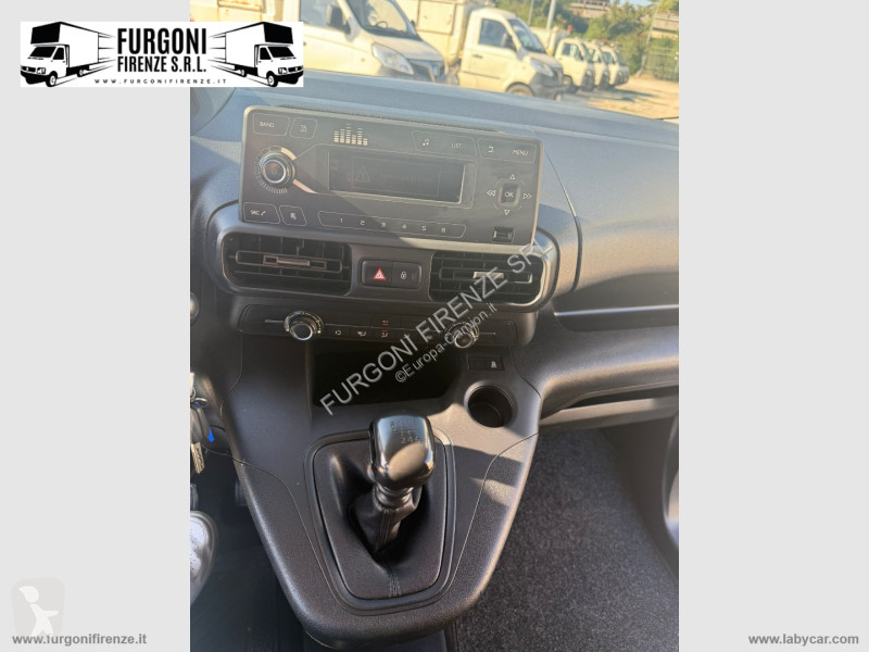 Autobus Peugeot BlueHDi 100 PC Furg. Pro