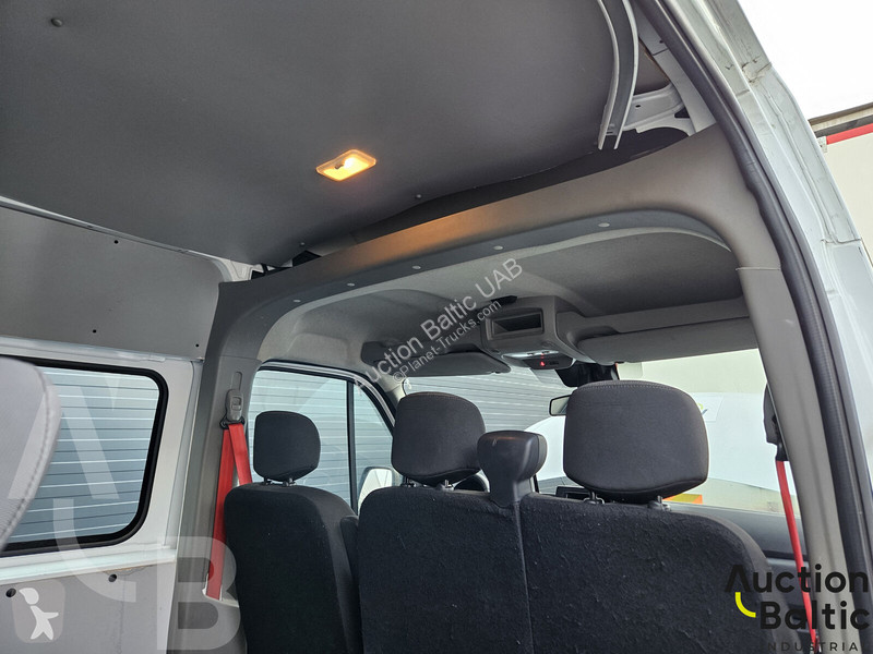 Buss Renault Multicab