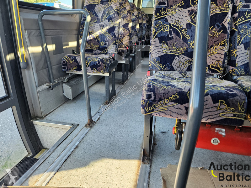 Autobuz Mercedes
