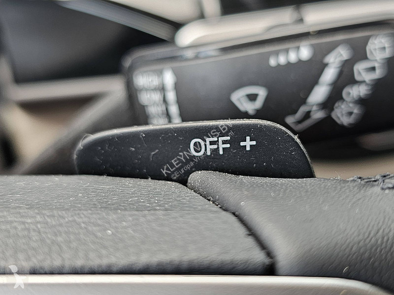 Véhicule utilitaire Volkswagen 1.4 Hybride 7 pers