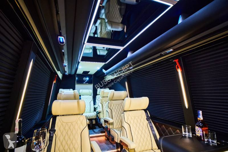 Veicolo commerciale Mercedes 519 11+1+1 Ultra VIP