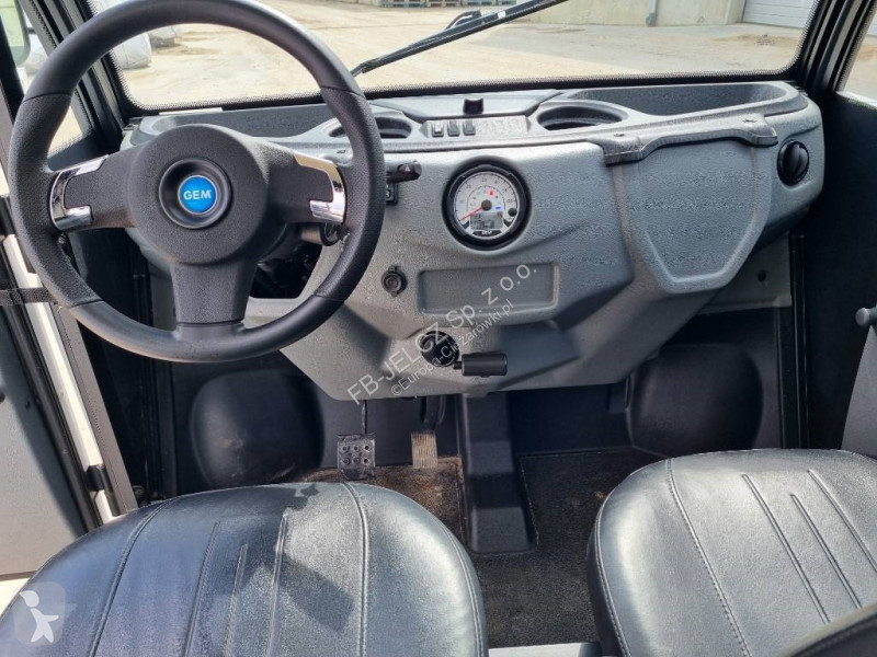 Autobuz  GEM E4 Electric 4x2 VEHICLE ELECTRIC...