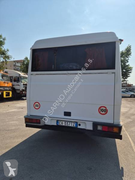 Autobuz Mercedes VARIO 815