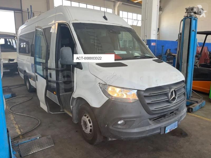 Autobus Mercedes
