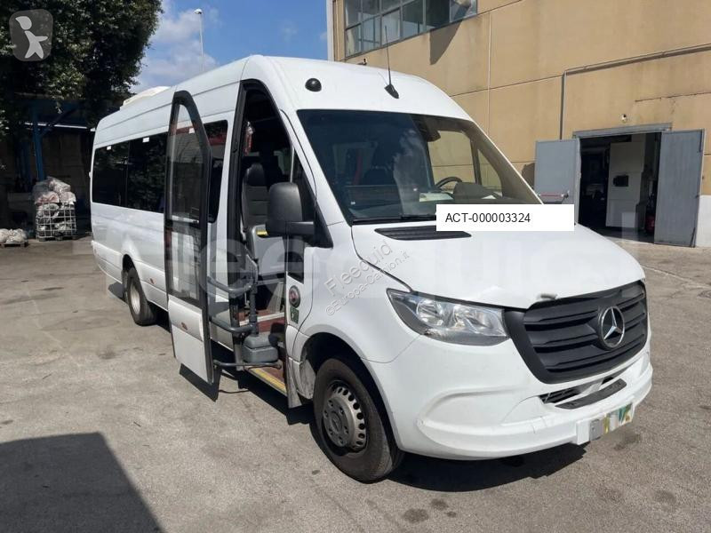 Autobus Mercedes