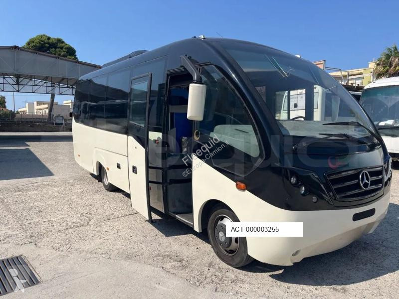 Camioneta Mercedes MB 818 S