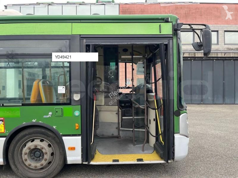 باص Irisbus