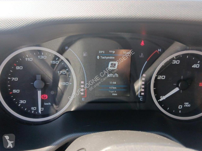 باص Iveco DAILY 32 PAX GNV
