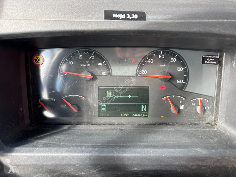 باص Volvo B8RLE 4x2 AC / AUXILIARY HEATING