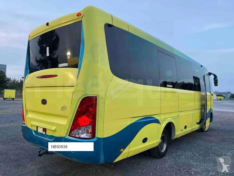 باص Iveco Ferqui