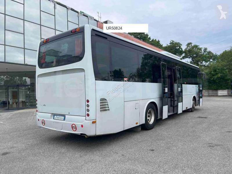 باص Iveco