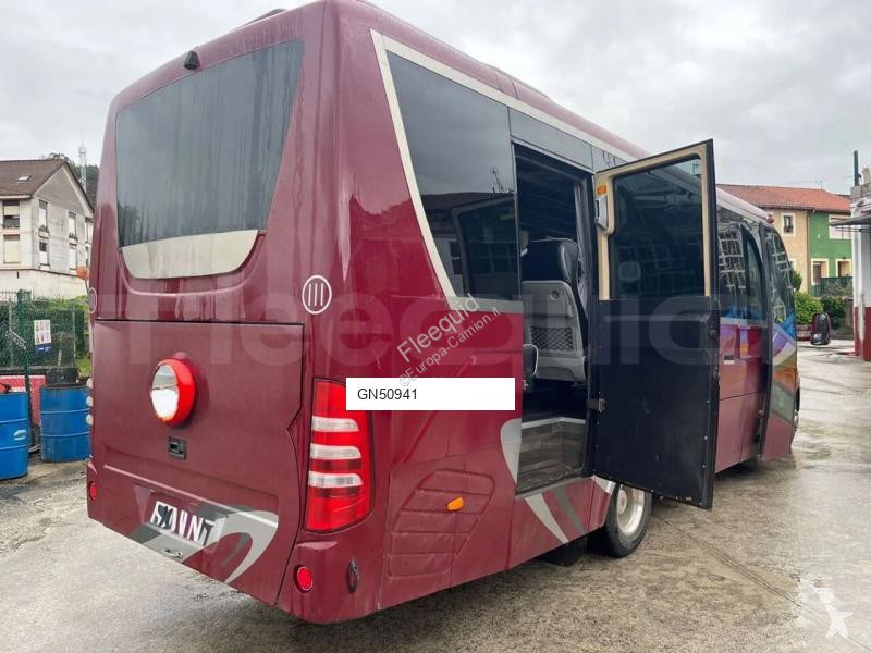 باص Iveco Auto Cuby