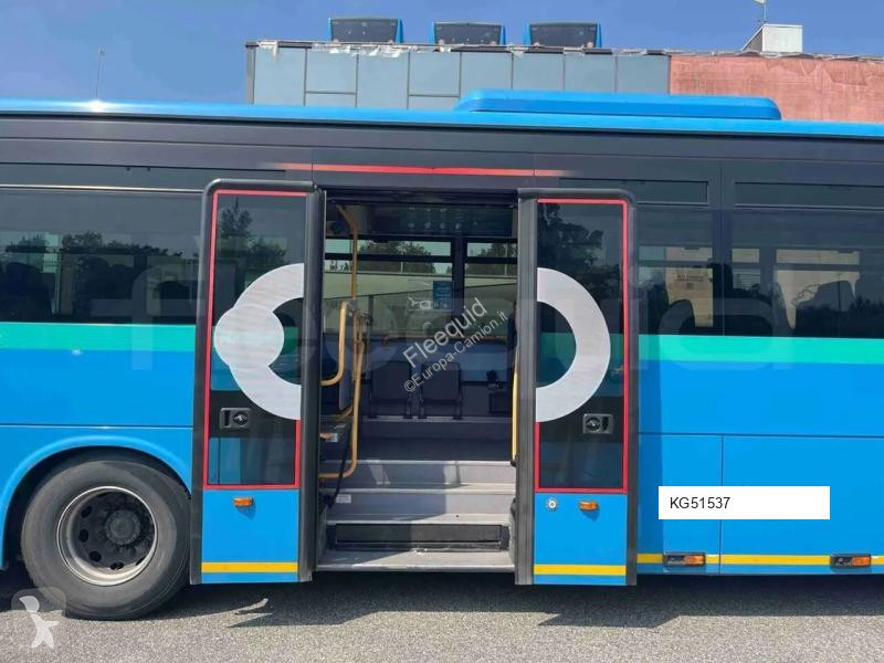 باص Iveco