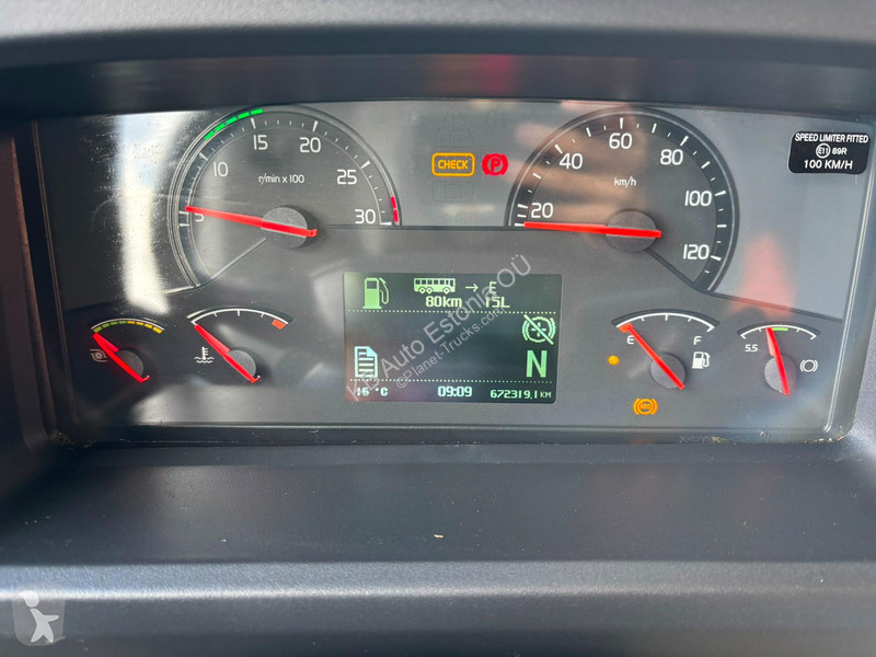 باص Volvo B8RLE 4x2 AC / AUXILIARY HEATING