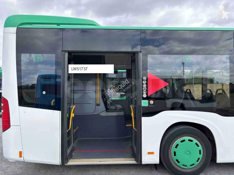 Autobussen Mercedes