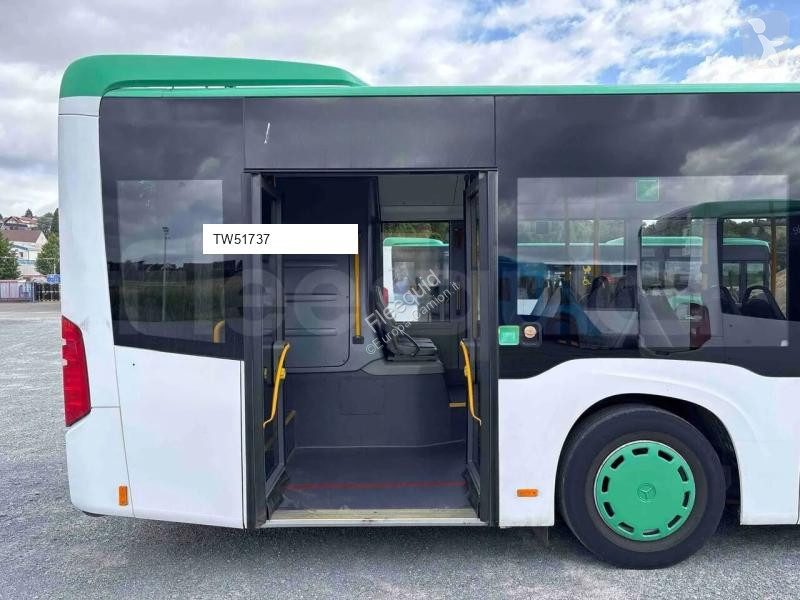 Autobussen Mercedes