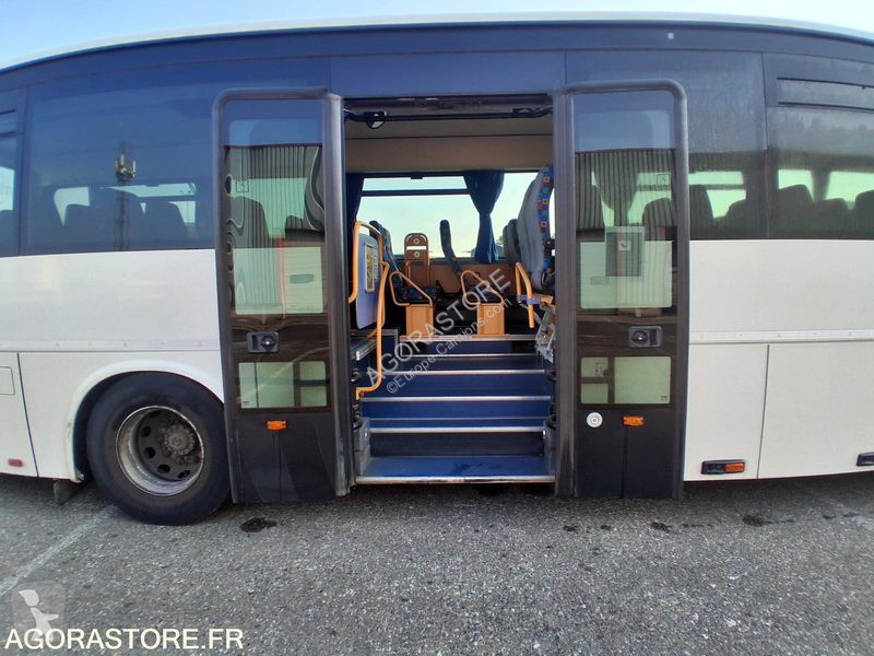 باص Irisbus RECREO