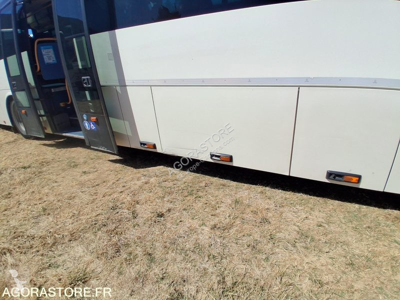 باص Irisbus RECREO