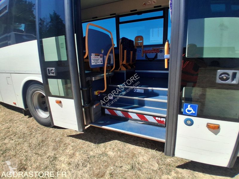 باص Irisbus RECREO
