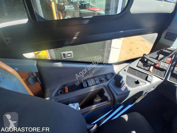 Autobuz