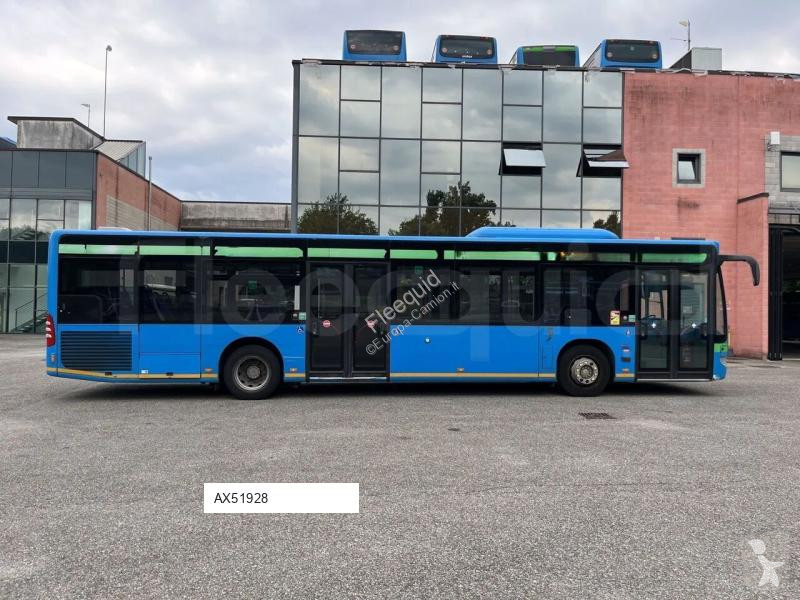 Autobús Mercedes