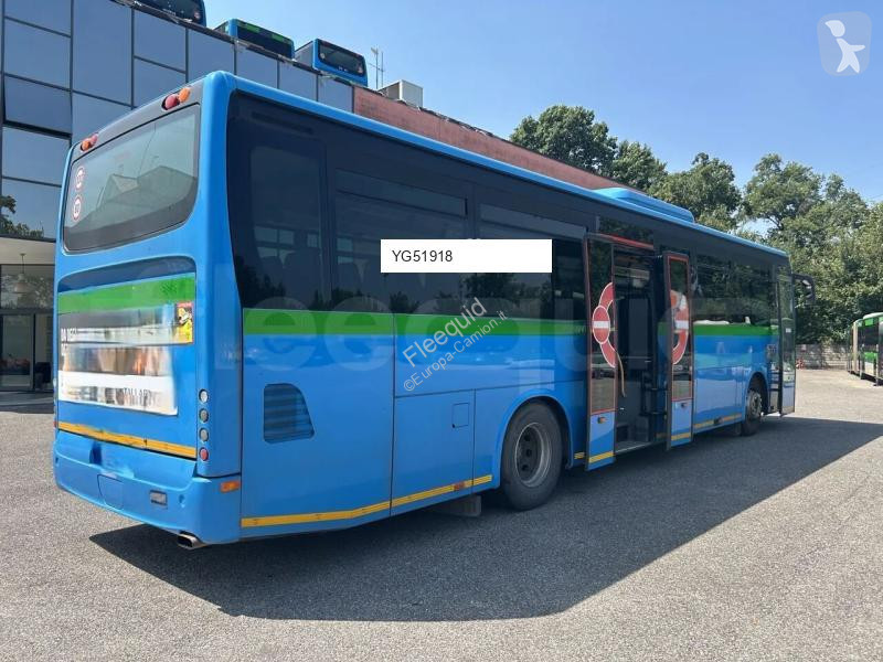 باص Iveco