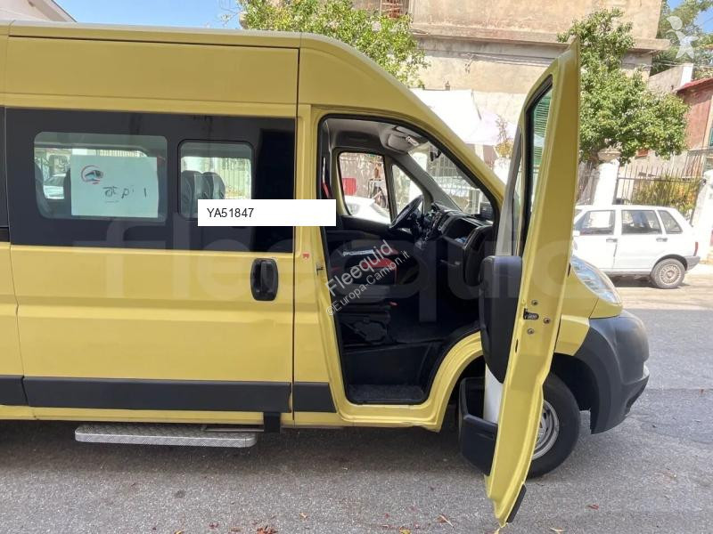 باص Fiat