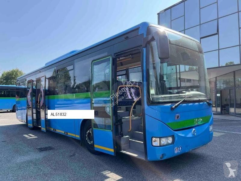 باص Iveco