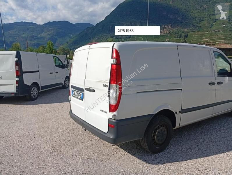 Véhicule utilitaire Mercedes 120 cdi AUTOMATICO...
