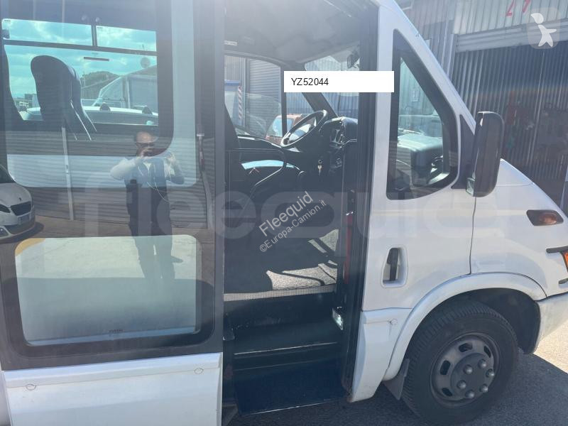 Camioneta Iveco