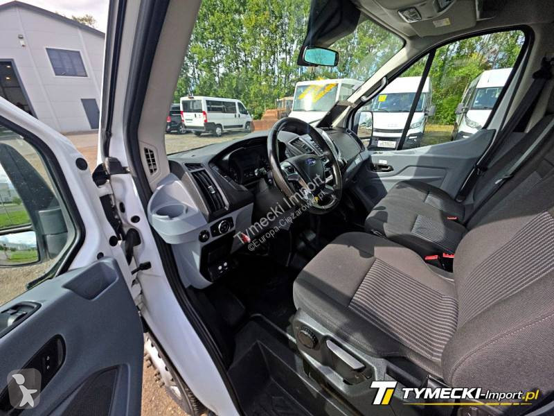 Комерційні автомобілі Ford