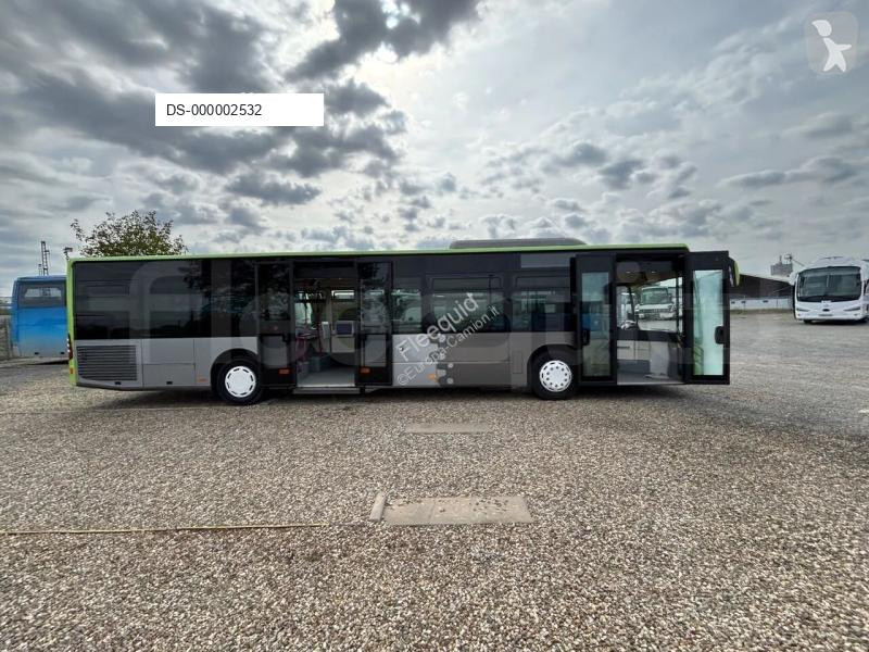Autobús Mercedes