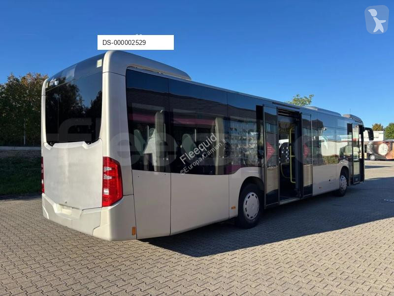 Autobús Mercedes