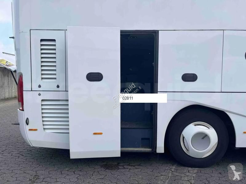 Neoplan Skyliner bus