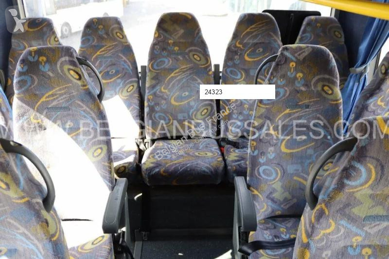 Autobuz Van Hool T