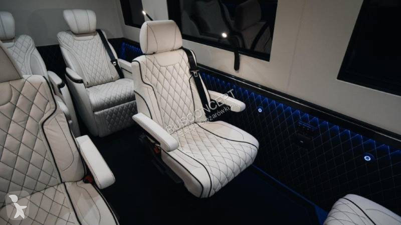 Autobus Mercedes 319 L3H2 4 VIP + 2