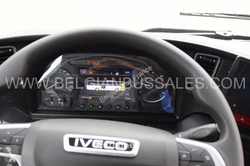 Autobuz Iveco 13m Line Pro HV / NEW / 53 + 1 +...
