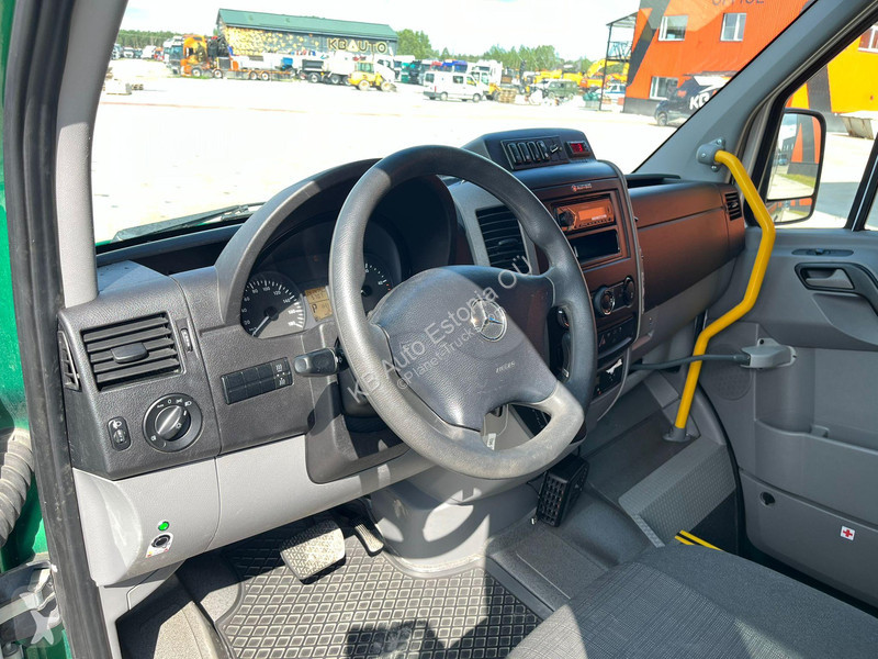 Autobus Mercedes 516 CDI 4x2 19 SEATS