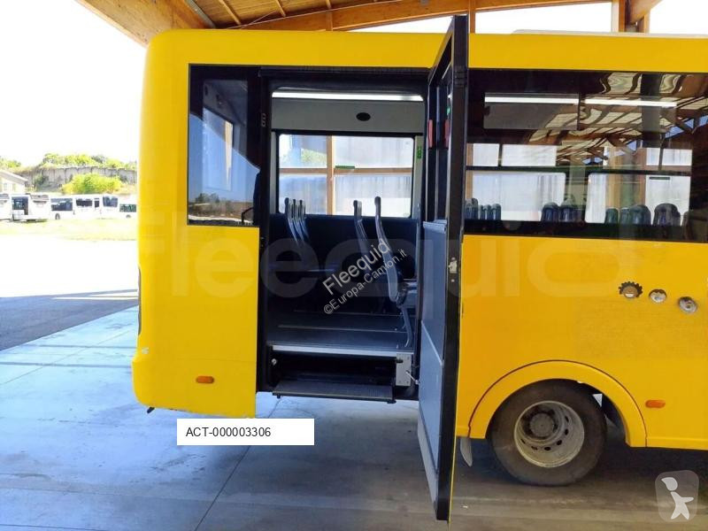 Veicolo commerciale Iveco Indcar