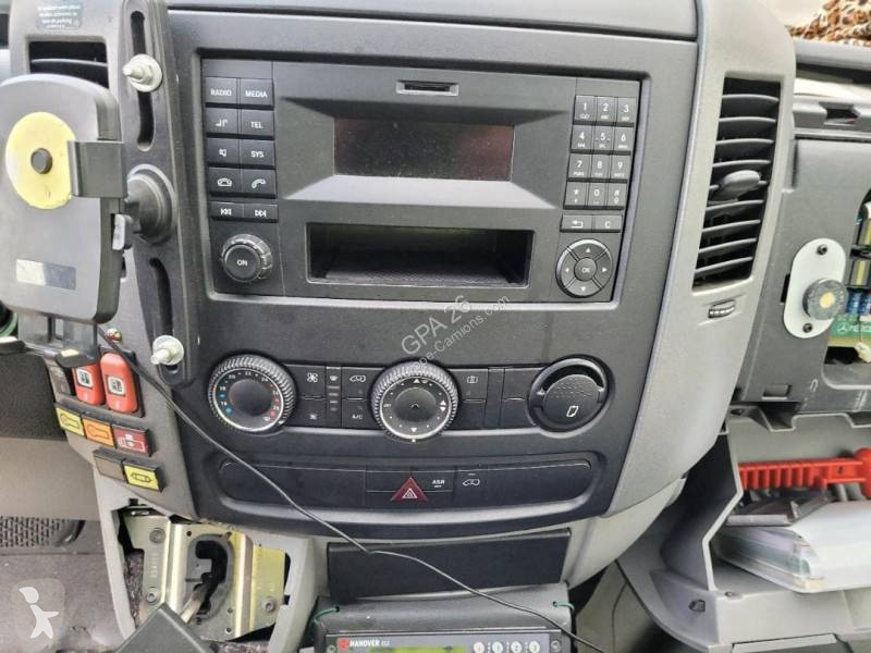 Véhicule utilitaire Mercedes 516 CDI