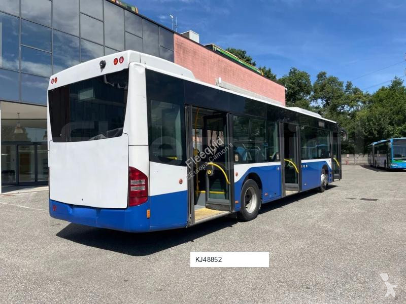 Autobussen Mercedes Conecto