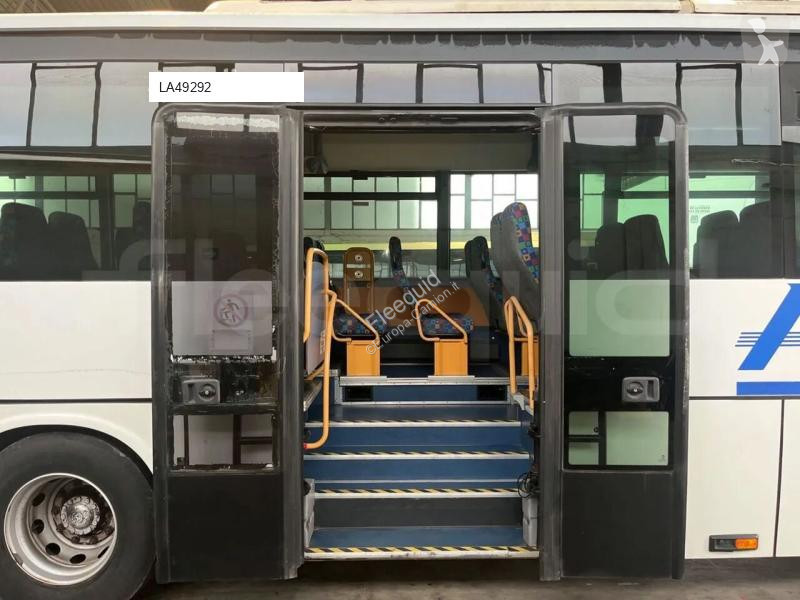 باص Iveco Recreo