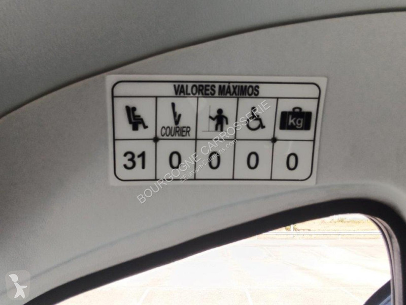 باص Iveco DAILY 32 PAX GNV