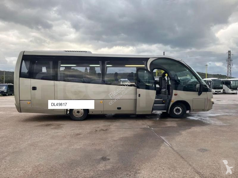 باص Iveco
