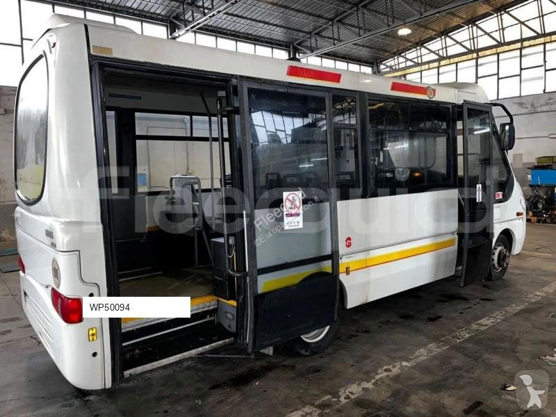 باص Iveco Cacciamali