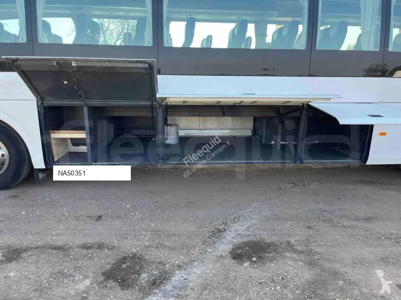 باص Irizar i4