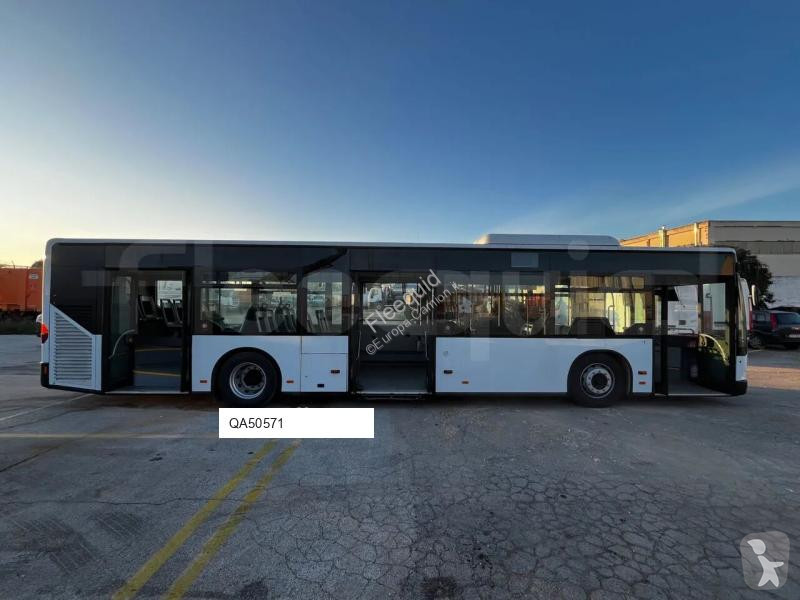 باص Mercedes