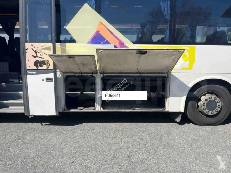 باص Irisbus