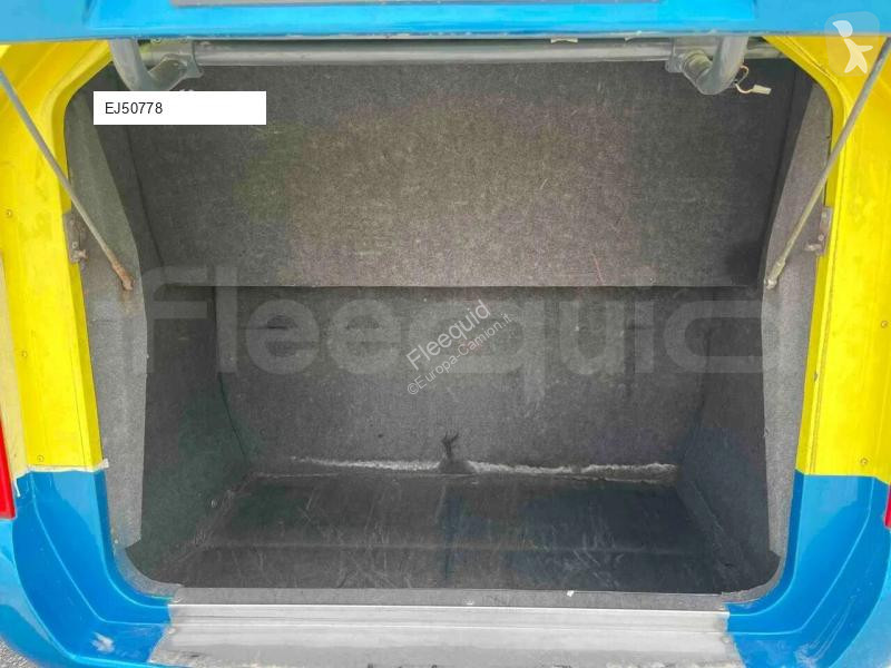 باص Iveco Ferqui